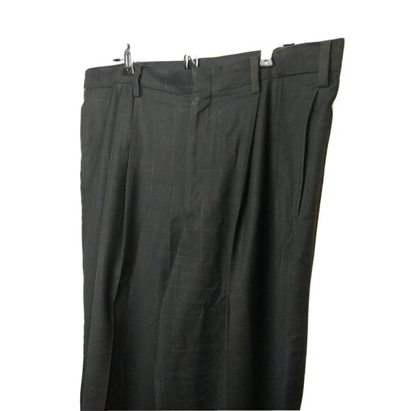 ROUNDTREE Men's Easy Care Pleated Black Grey Grid Dress Pants. Sizeb38X32 - Picture 1 of 16